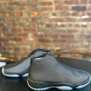 Jordan Future, Size 7.